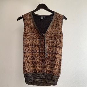 Metallic gold knit sweater vest BCBGMAXAZRIA